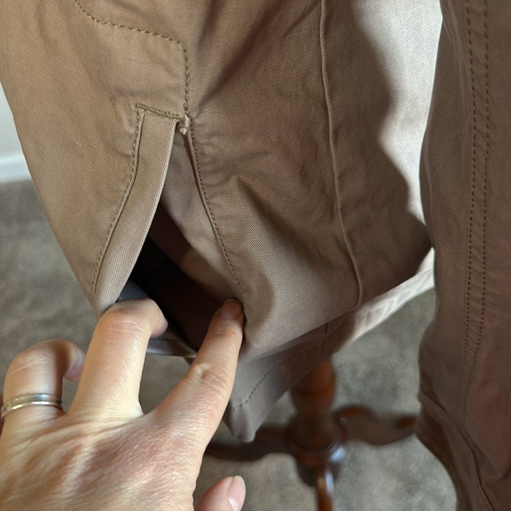 Ann Taylor LOFT Utility Jacket Size Medium with Interior Drawstring in GUC - Picture 17 of 17
